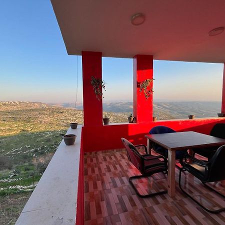 Appartamento Al-Bustan House& Umm Qais Umm Qays Esterno foto